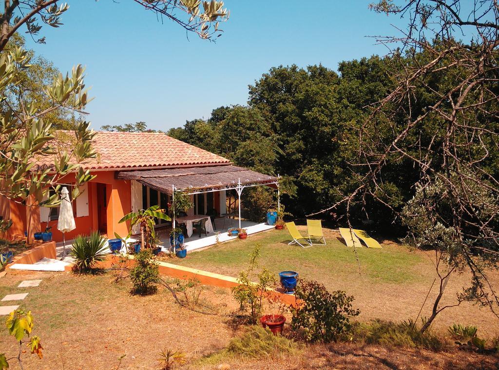 Entre Nimes Et Arles Villa Bellegarde  ภายนอก รูปภาพ