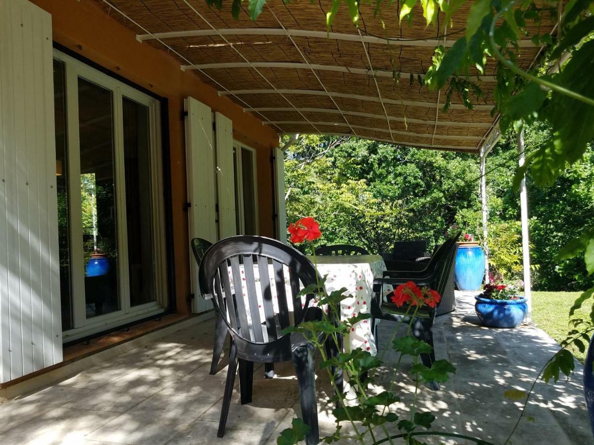 Entre Nimes Et Arles Villa Bellegarde  ภายนอก รูปภาพ