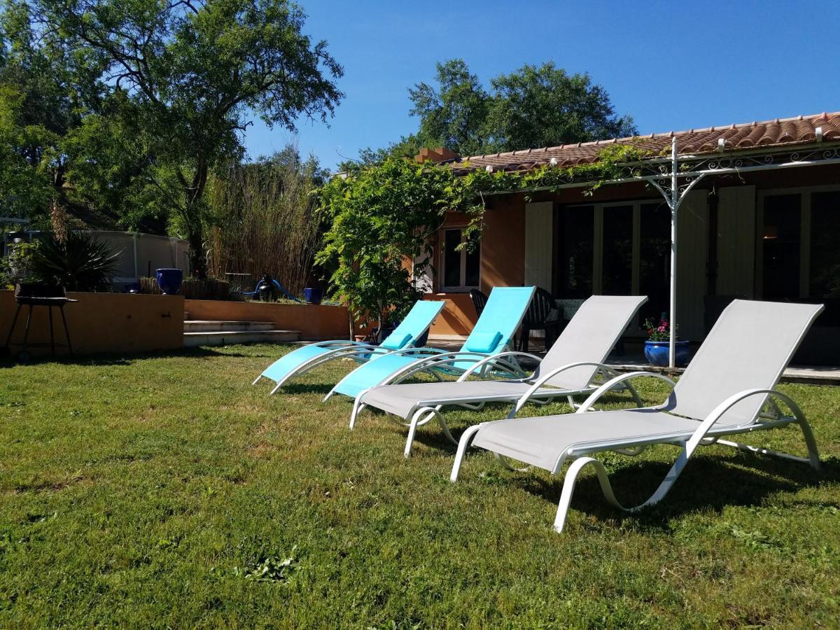 Entre Nimes Et Arles Villa Bellegarde  ภายนอก รูปภาพ